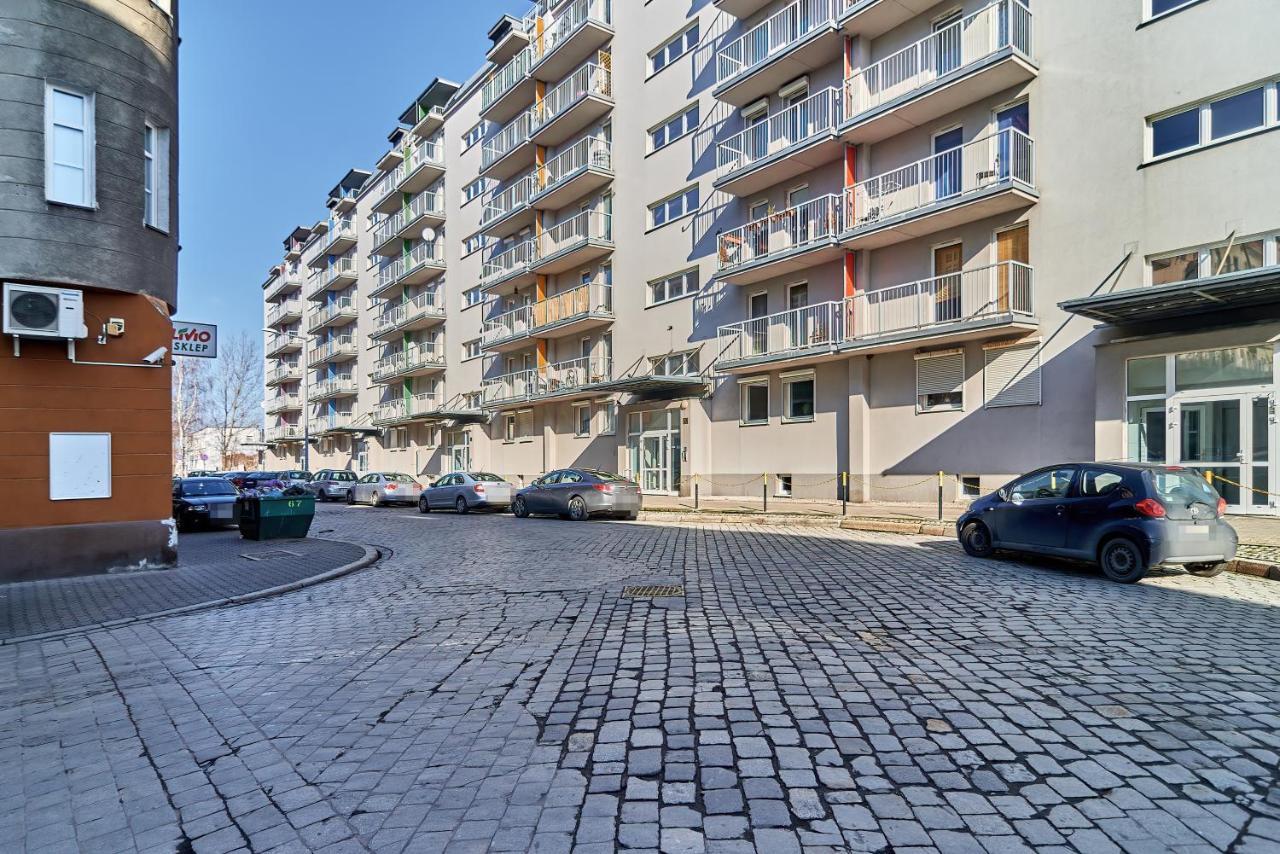 Apartment Spizowa Z Balkonem By Renters Breslau